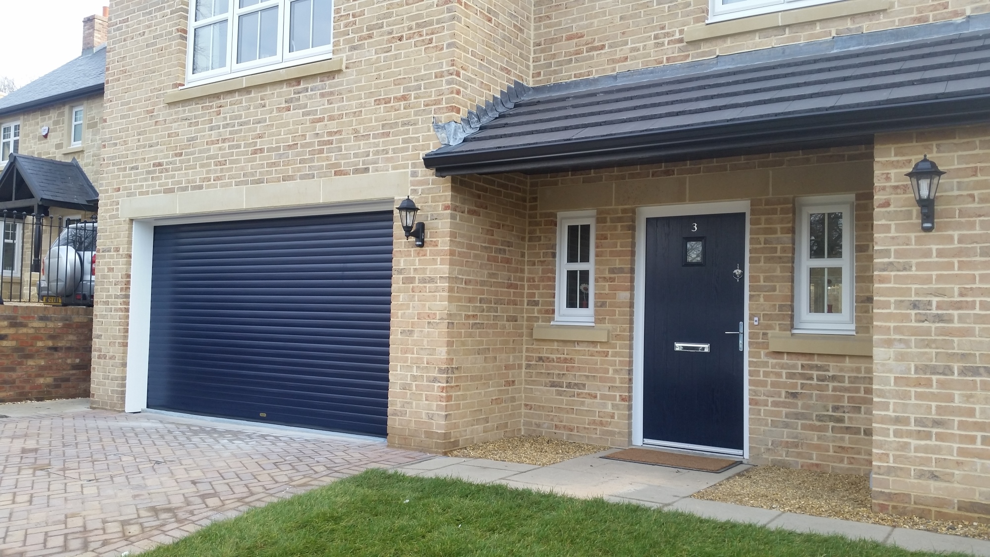 garage doors with choice of colour and finish